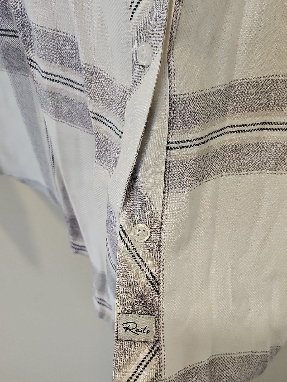 Rails Ellson Relaxed Button Down Top; Size Large; NWT - Picture 4 of 7